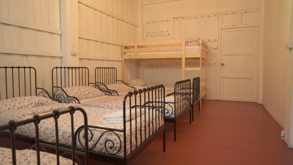 Tiger Lily Hostel バンコク都 部屋 写真