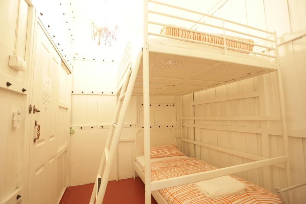 Tiger Lily Hostel バンコク都 部屋 写真